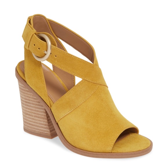 Marc Fisher suede heels - Picture 2 of 5